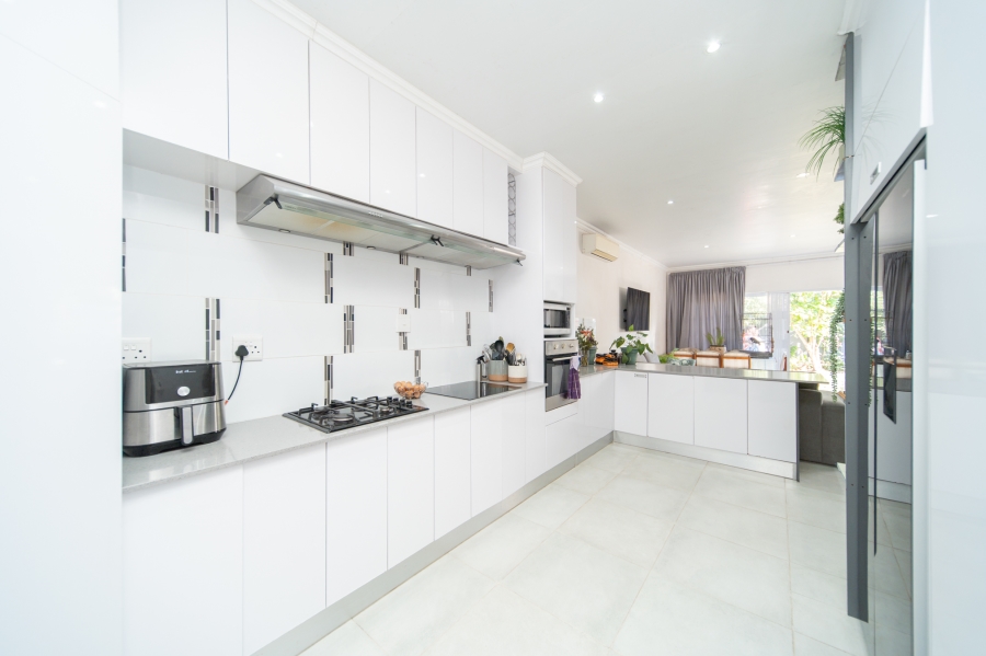 3 Bedroom Property for Sale in Baysville Eastern Cape